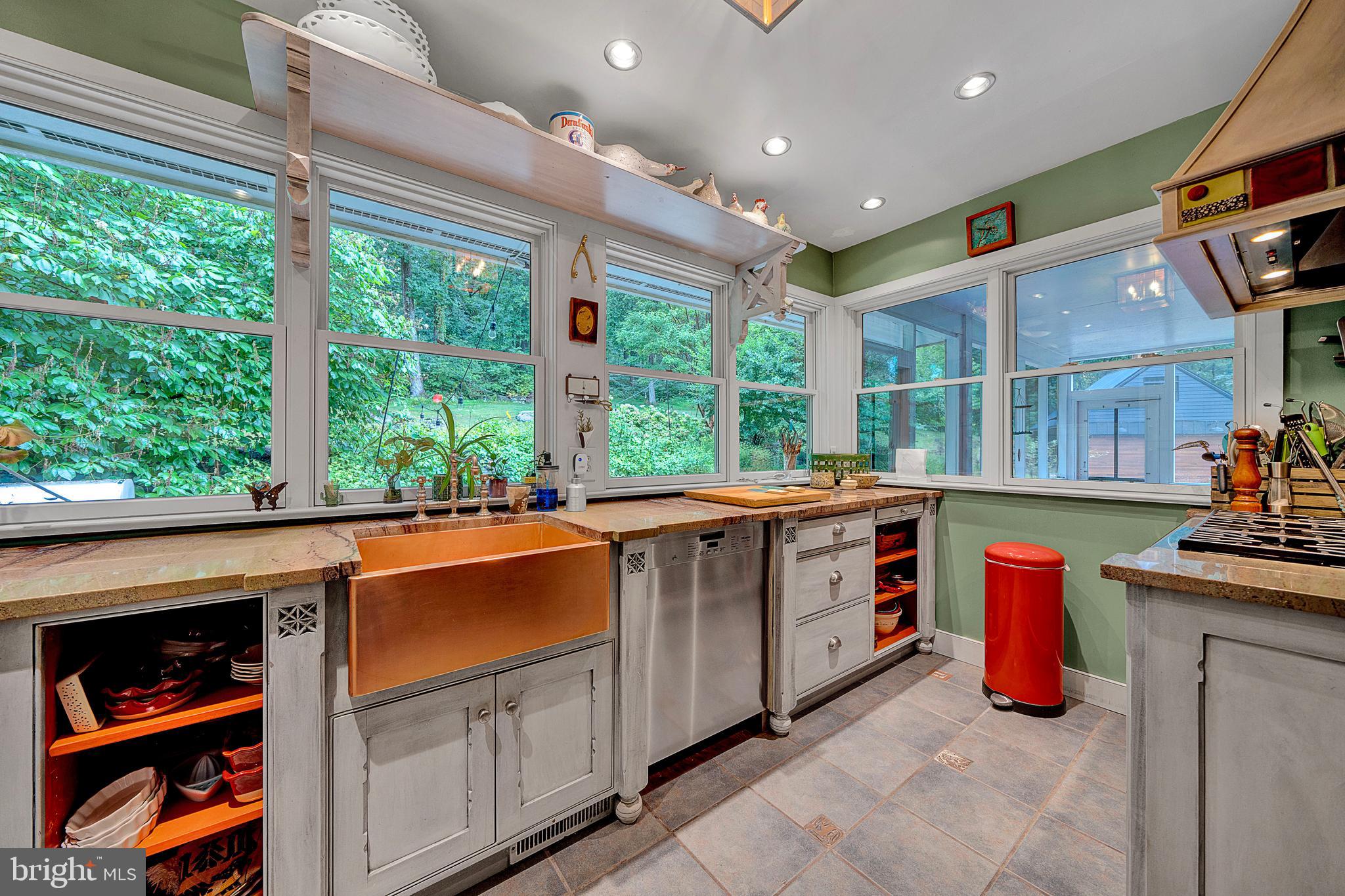 1700 Upper Ridge Road Pennsburg, PA 18073 - Photo 31 of 103