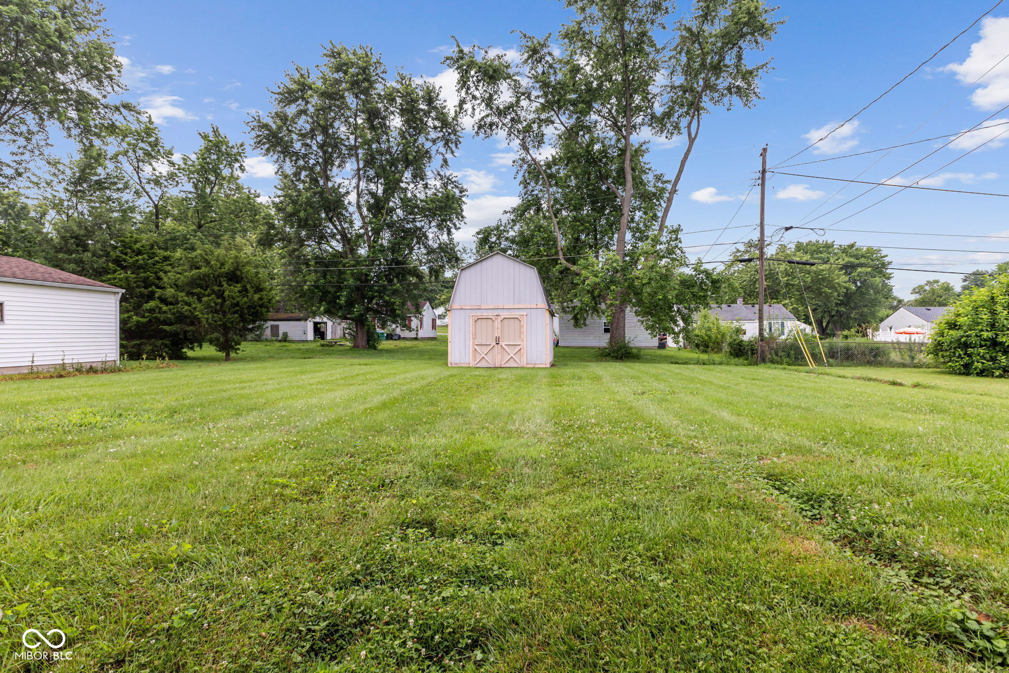 4749 West Smith Valley Road Greenwood, IN 46143 - Photo 19 of 21