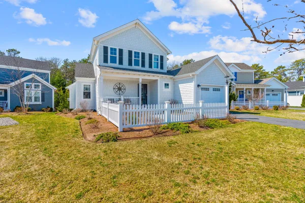 $1,599,000 | 24 Cobblestone Circle, Mashpee, MA 02649