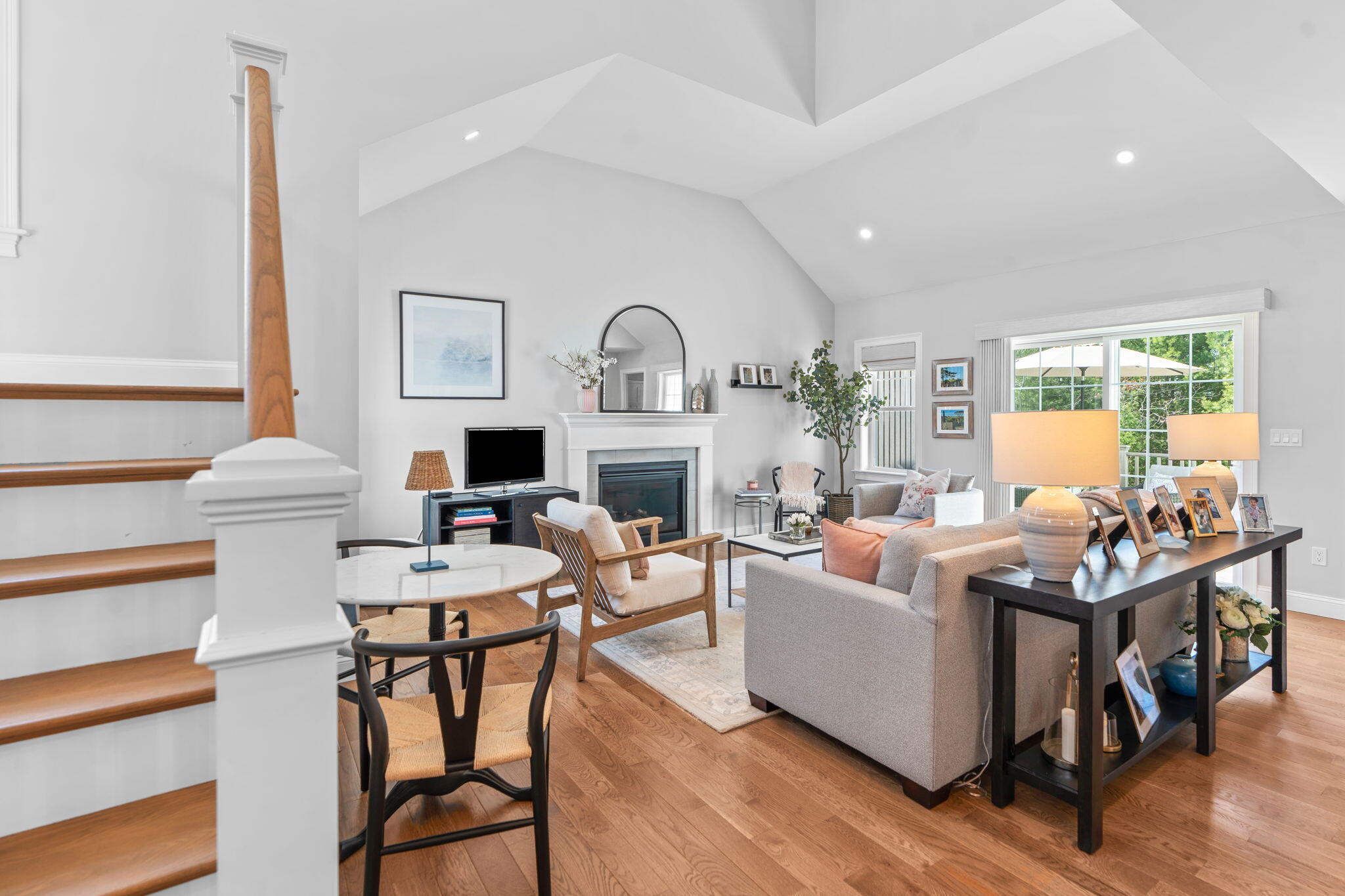 24 Cobblestone Circle Mashpee, MA 02649 - Photo 5 of 46 24 Cobblestone 8