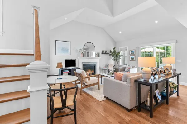 $1,599,000 | 24 Cobblestone Circle, Mashpee, MA 02649