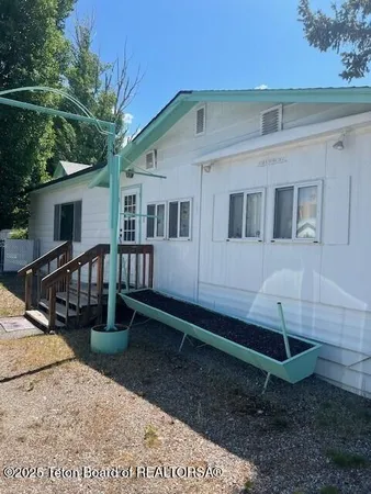 $4,500,000 | 110-120 West Hansen Avenue, Jackson, WY 83001