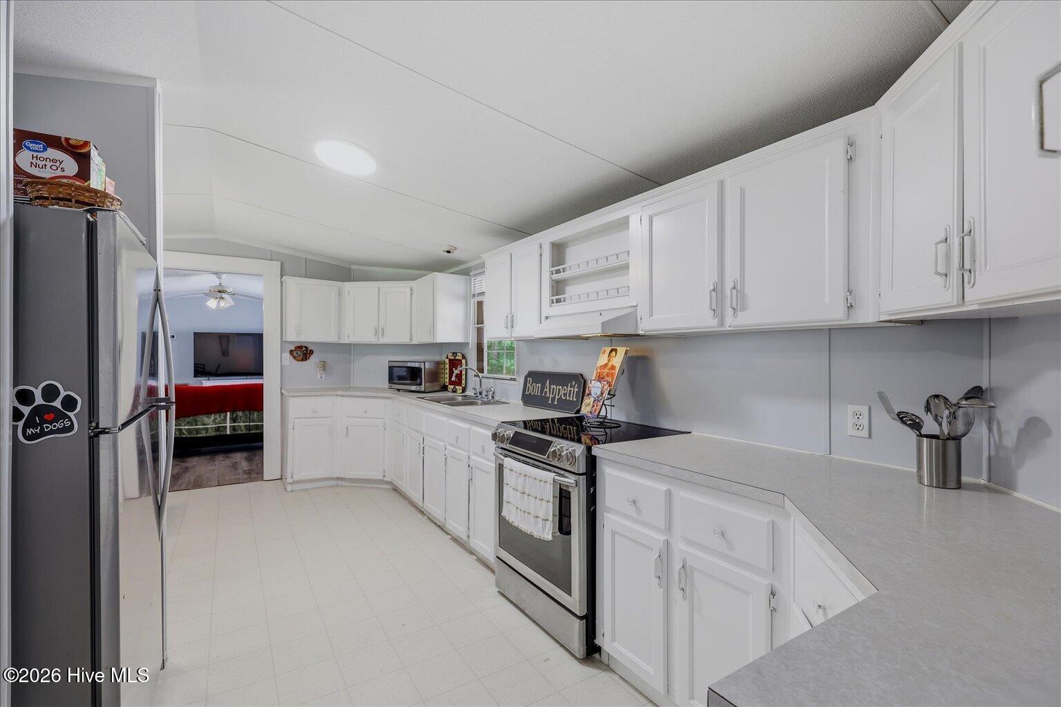 1223 Arvida Spur Road Rocky Point, NC 28457 - Photo 33 of 42