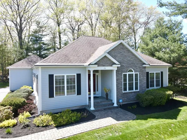 $739,900 | 176 Mary Catherine Drive, Lancaster, MA 01523