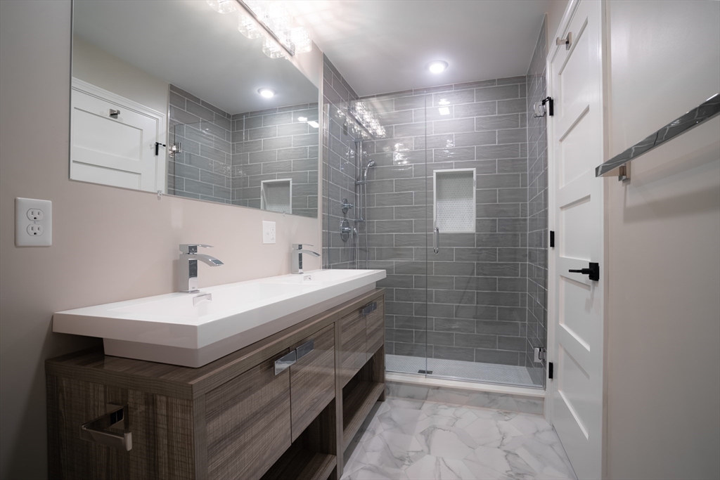 101 Draper Street, Unit 1 Boston, MA 02122 - Photo 13 of 14