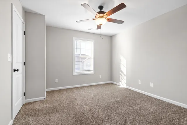 $1,000 | 248 Smithson Lane, Unit B, Clarksville, TN 37040