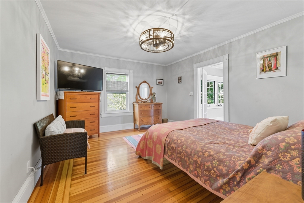 66 Fairfield Street Springfield, MA 01108 - Photo 23 of 42