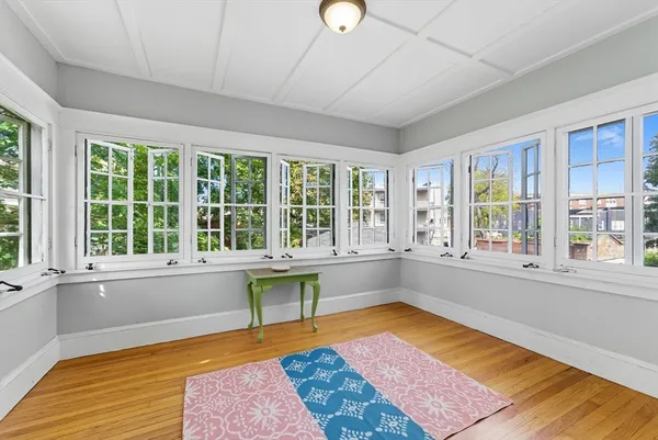 $425,000 | 66 Fairfield Street, Springfield, MA 01108