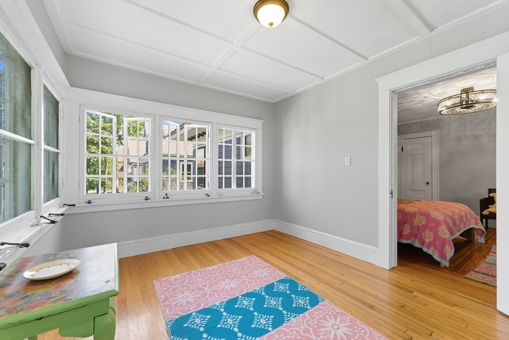 66 Fairfield Street Springfield, MA 01108 - Photo 26 of 42