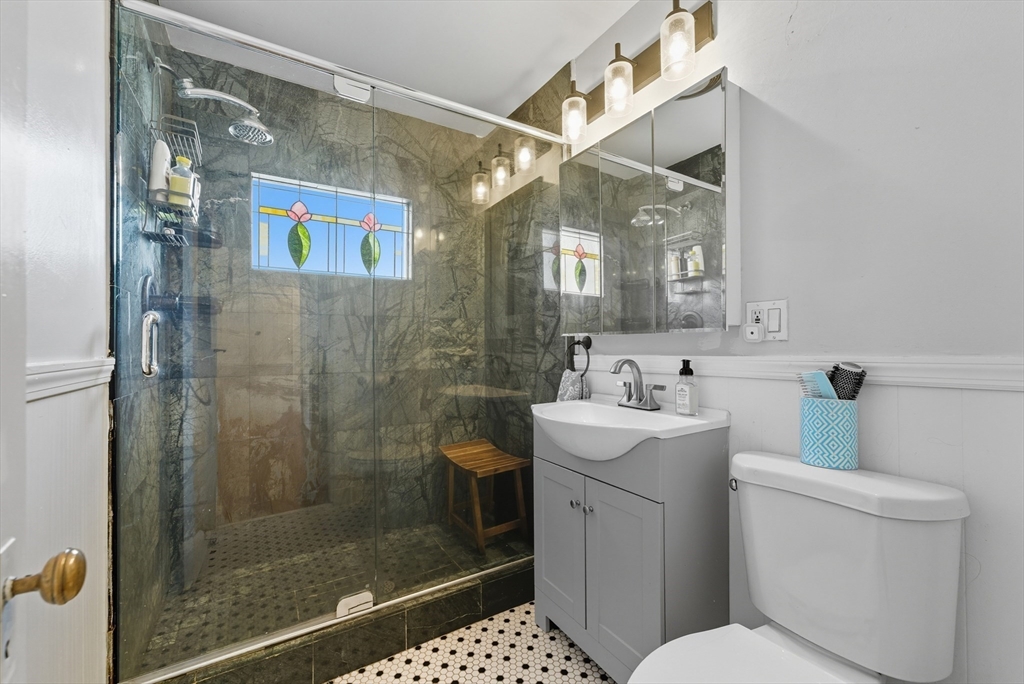 66 Fairfield Street Springfield, MA 01108 - Photo 30 of 42