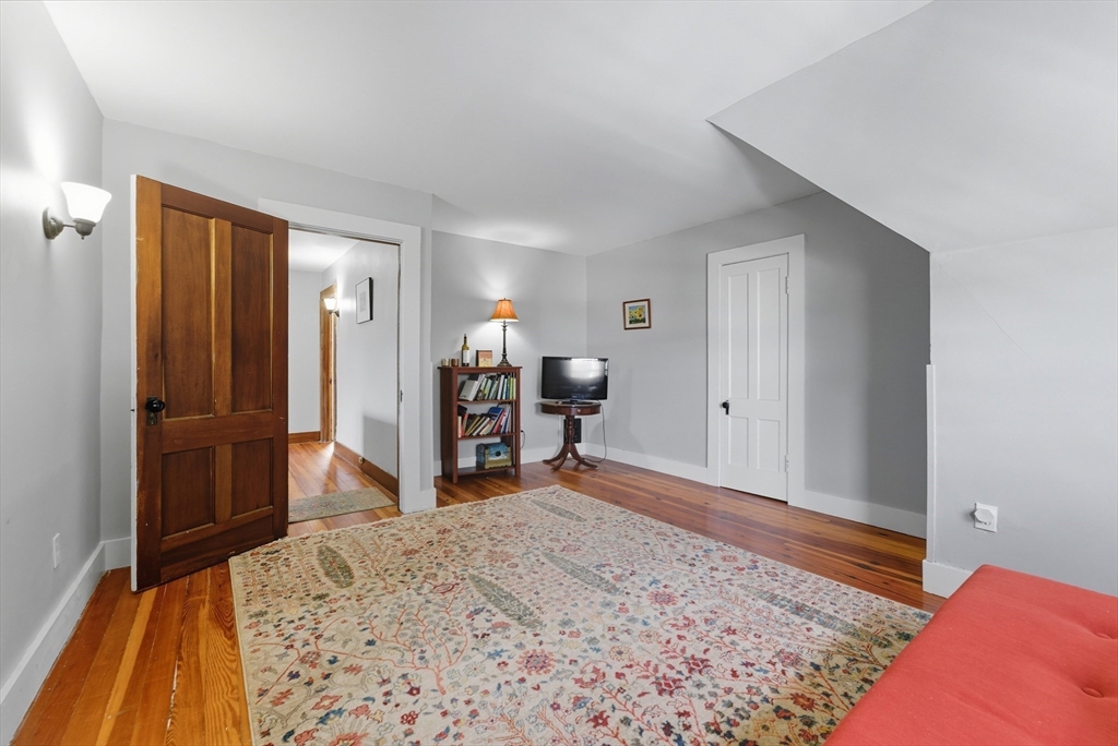 66 Fairfield Street Springfield, MA 01108 - Photo 34 of 42