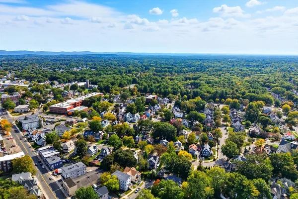 $425,000 | 66 Fairfield Street, Springfield, MA 01108