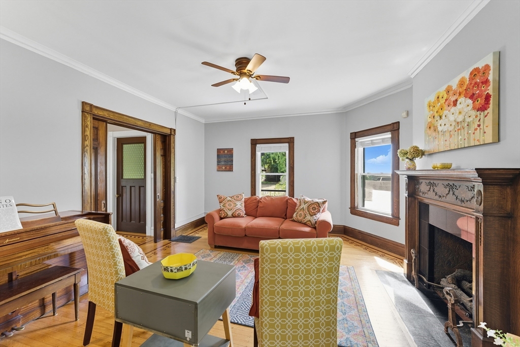 66 Fairfield Street Springfield, MA 01108 - Photo 10 of 42