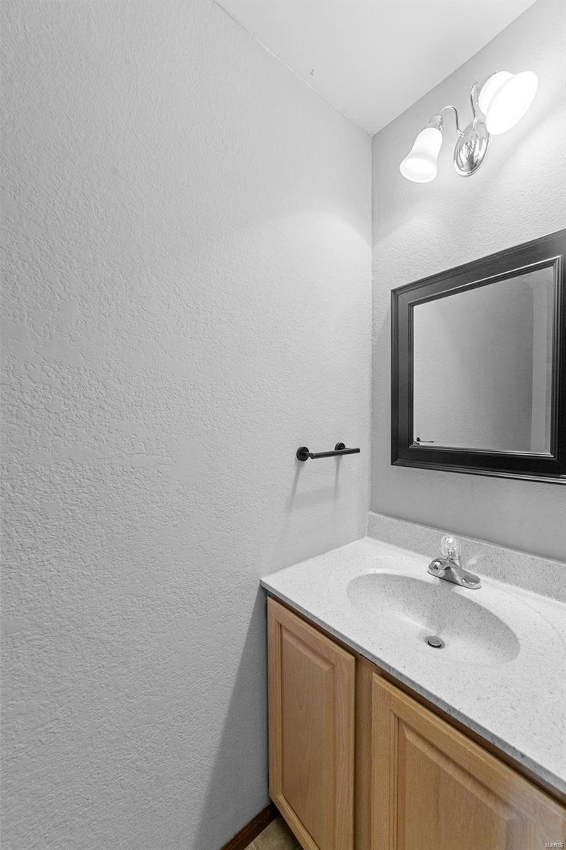 2839 Kettering Drive St. Charles, MO 63303 - Photo 15 of 48