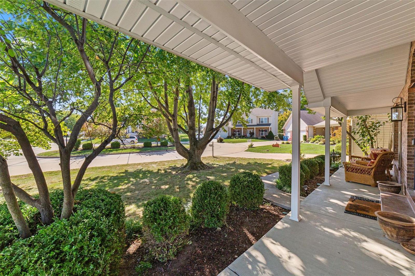 2839 Kettering Drive St. Charles, MO 63303 - Photo 2 of 48