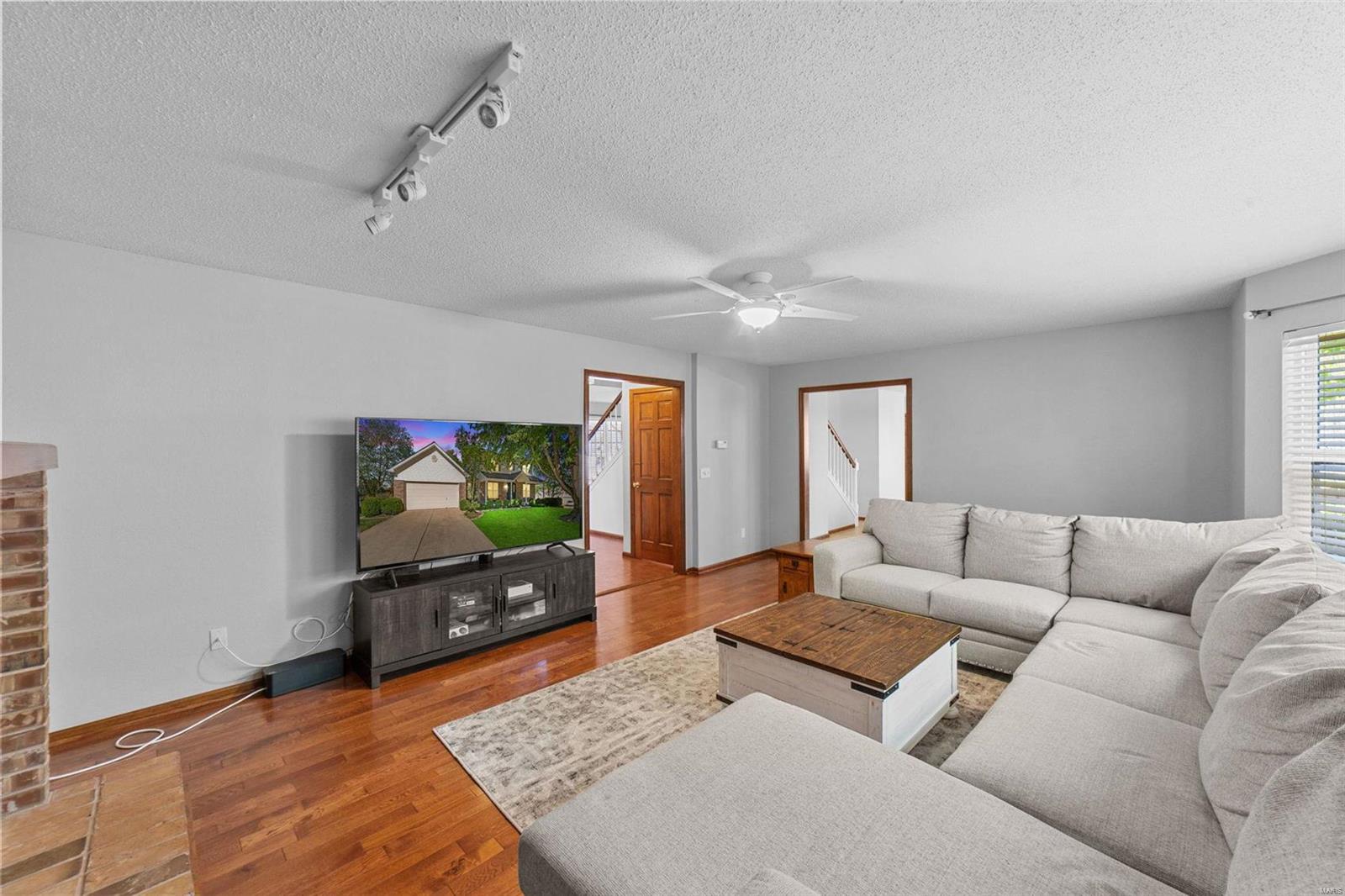 2839 Kettering Drive St. Charles, MO 63303 - Photo 6 of 48