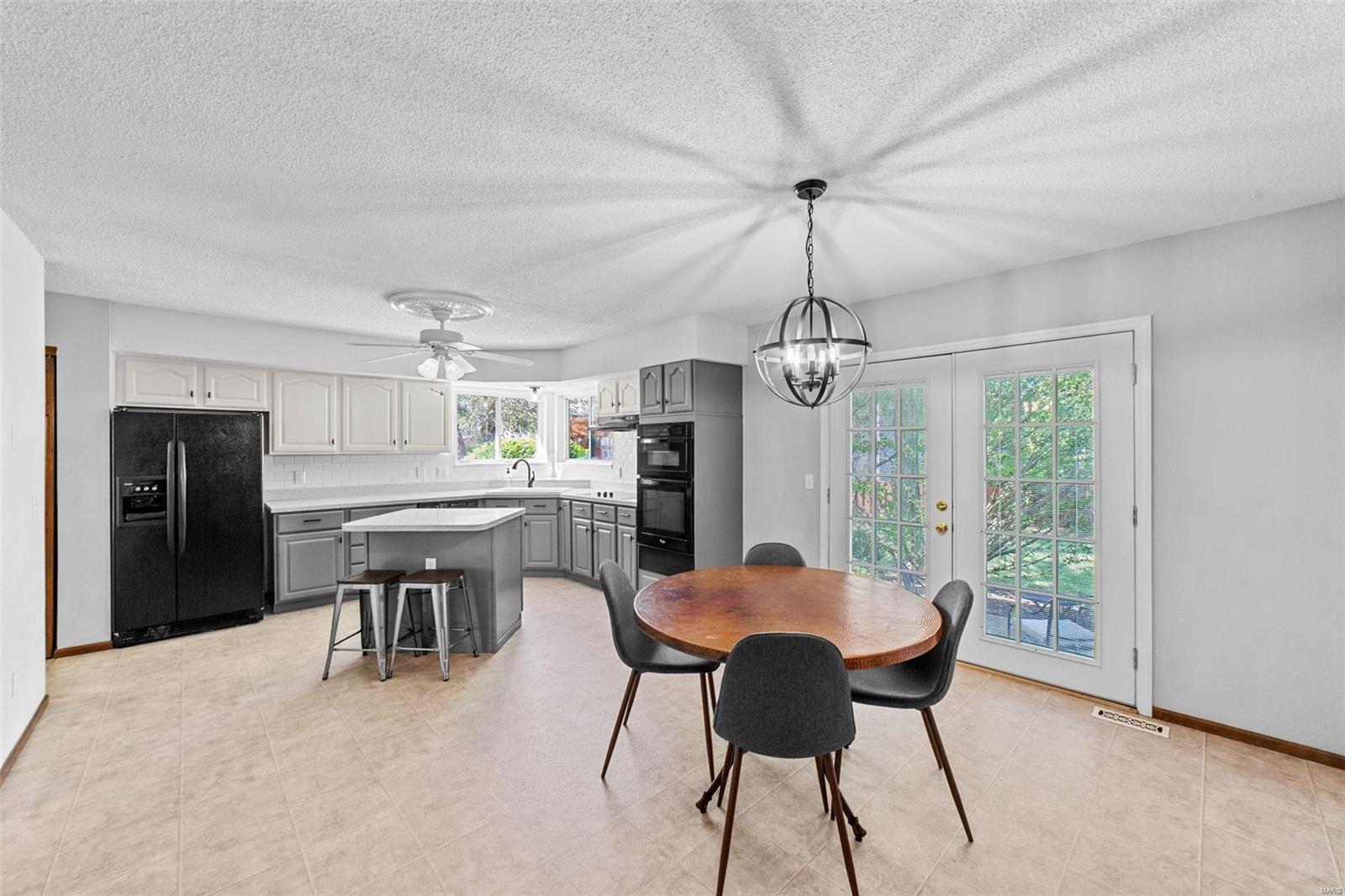 2839 Kettering Drive St. Charles, MO 63303 - Photo 7 of 48