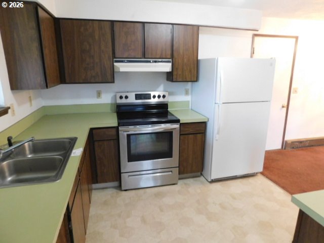 1990 Willow Street Florence, OR 97439 - Photo 4 of 14