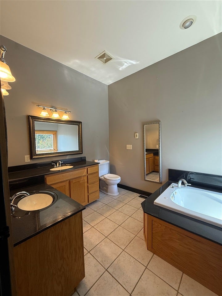 576 Hunters Point Morgantown, KY 42261 - Photo 21 of 96 Gallery Image 21