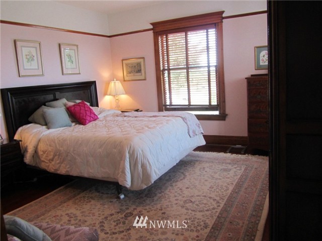 1022 North K Street Tacoma, WA 98403 - Photo 13 of 25
