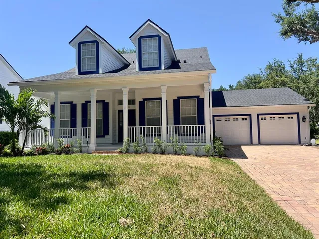 a view of house and outdoor space