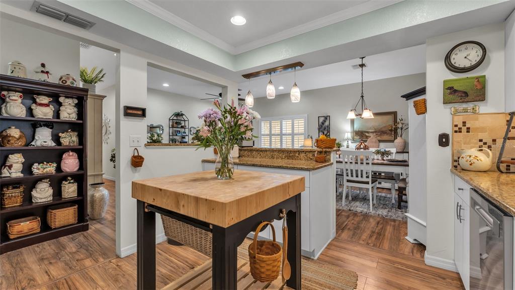 728 Canberra Road Winter Haven, FL 33884 - Photo 13 of 47