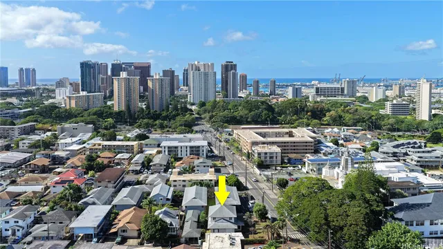 $2,000,000 | 1727 Nuuanu Avenue, Honolulu, HI 96817