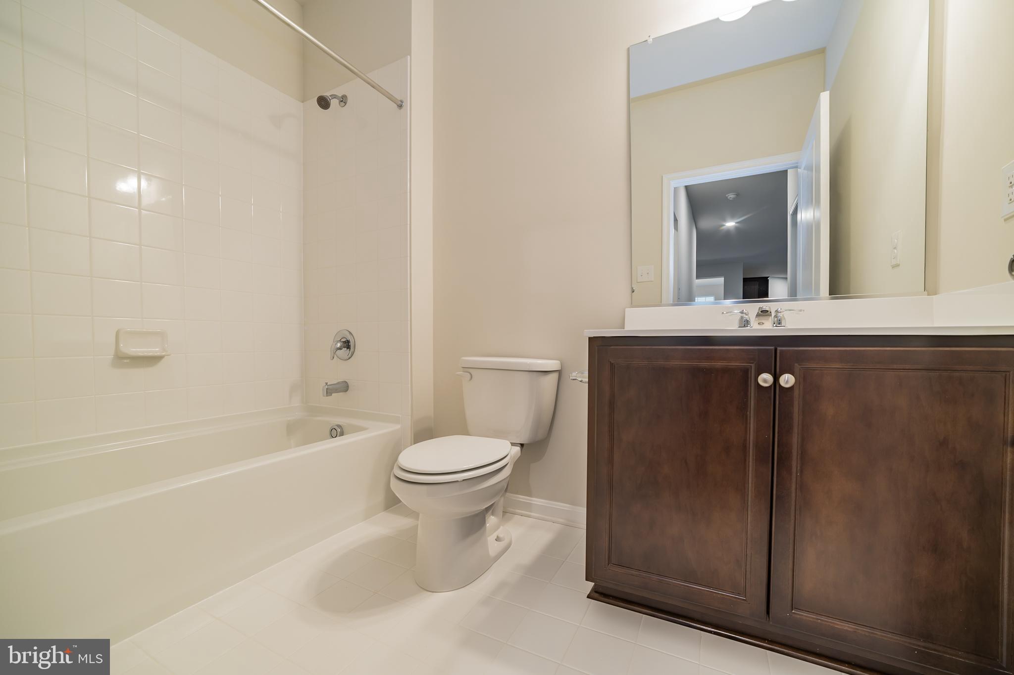 626 Stonegate Road Westminster, MD 21157 - Photo 13 of 28 Gallery Image 13