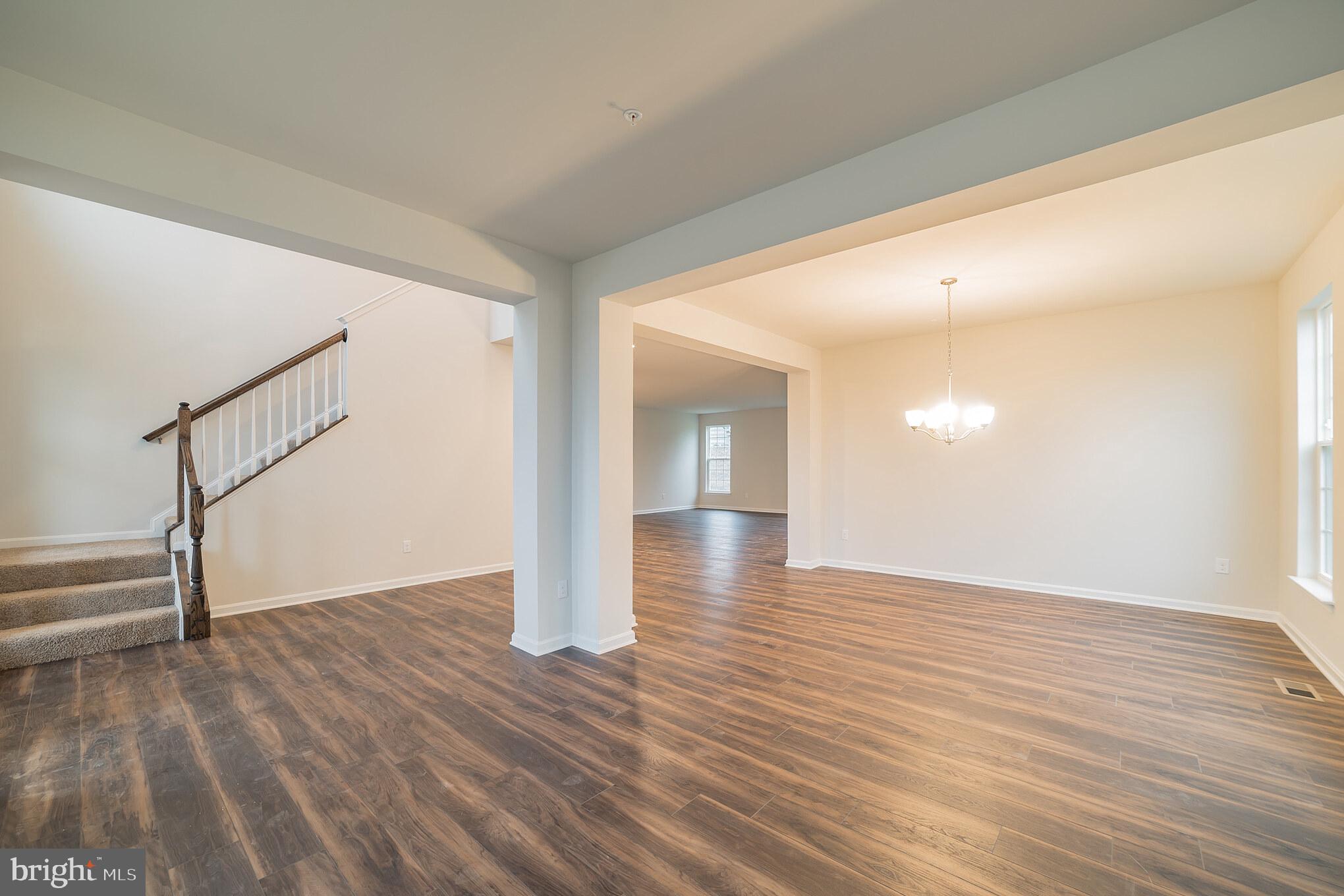 626 Stonegate Road Westminster, MD 21157 - Photo 3 of 28 Gallery Image 3
