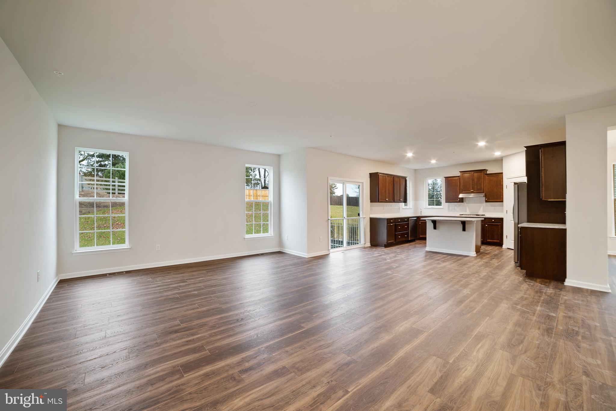 626 Stonegate Road Westminster, MD 21157 - Photo 6 of 28 Gallery Image 6