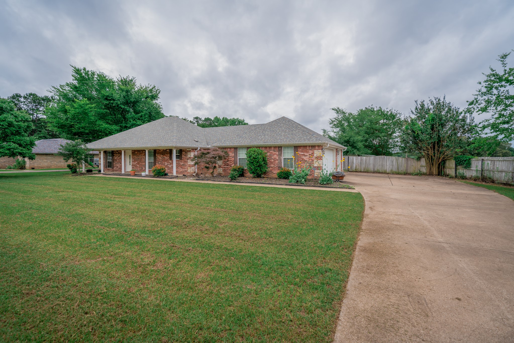 1001 Jamerison Road Longview, TX 75604 - Photo 4 of 32