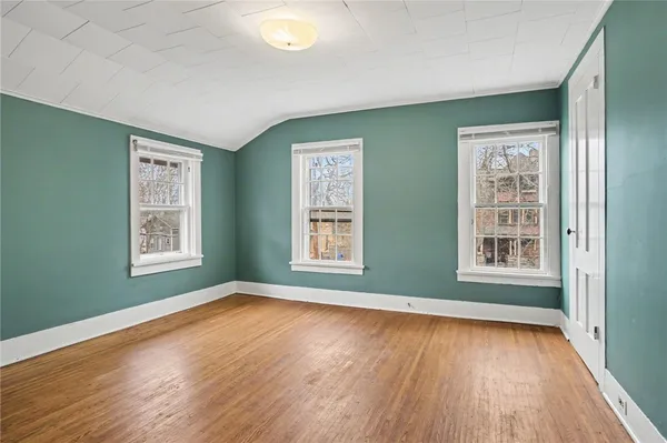 $239,900 | 49 Hickory Street, Rochester, NY 14620