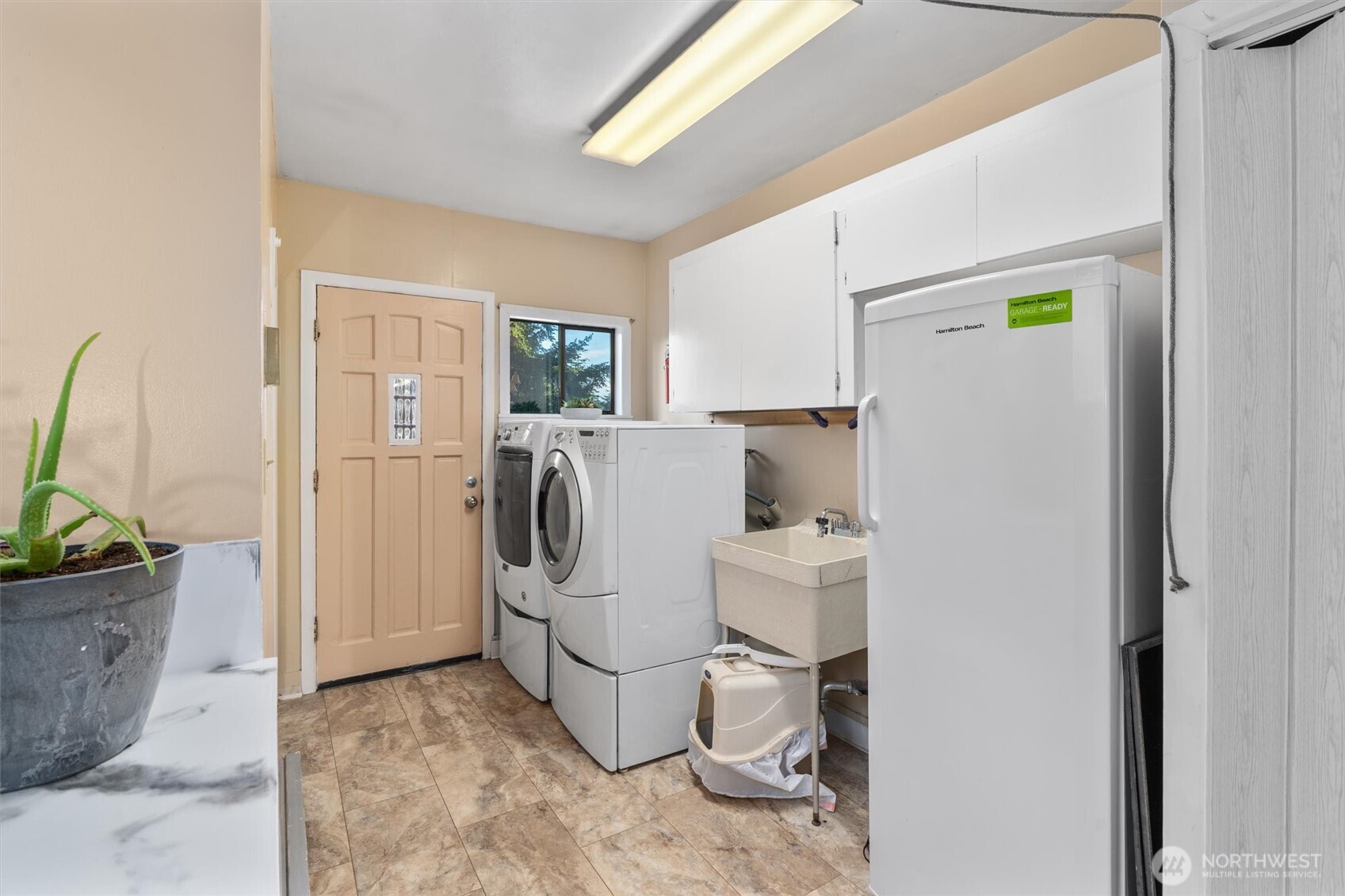 2319 Gale Place Everett, WA 98203 - Photo 14 of 40