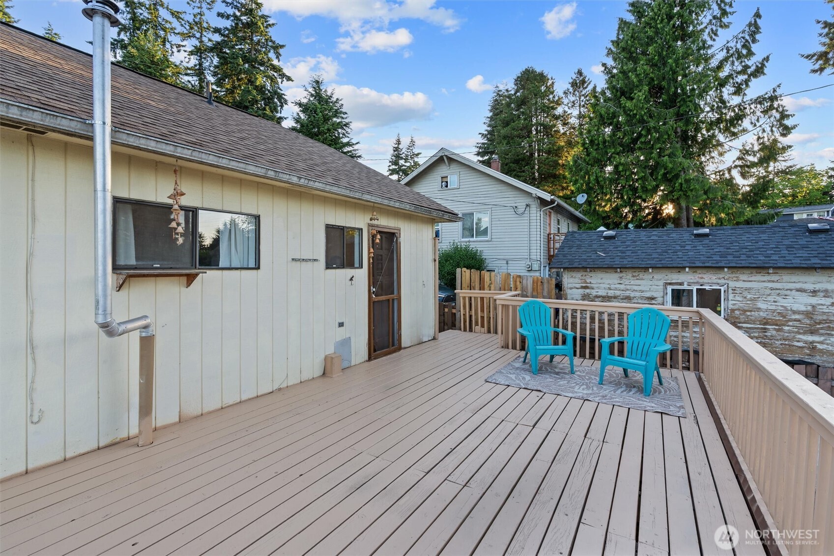 2319 Gale Place Everett, WA 98203 - Photo 20 of 40