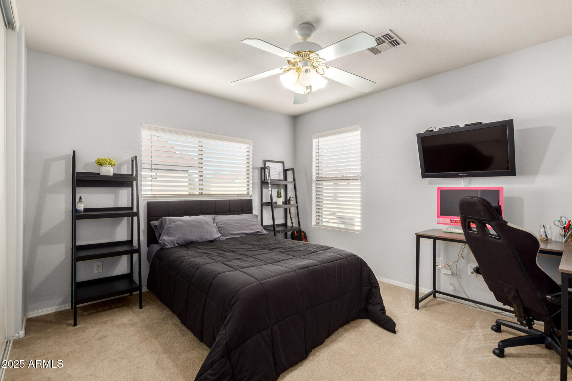 2748 South Sailors Way Gilbert, AZ 85295 - Photo 17 of 50 20 Sailors