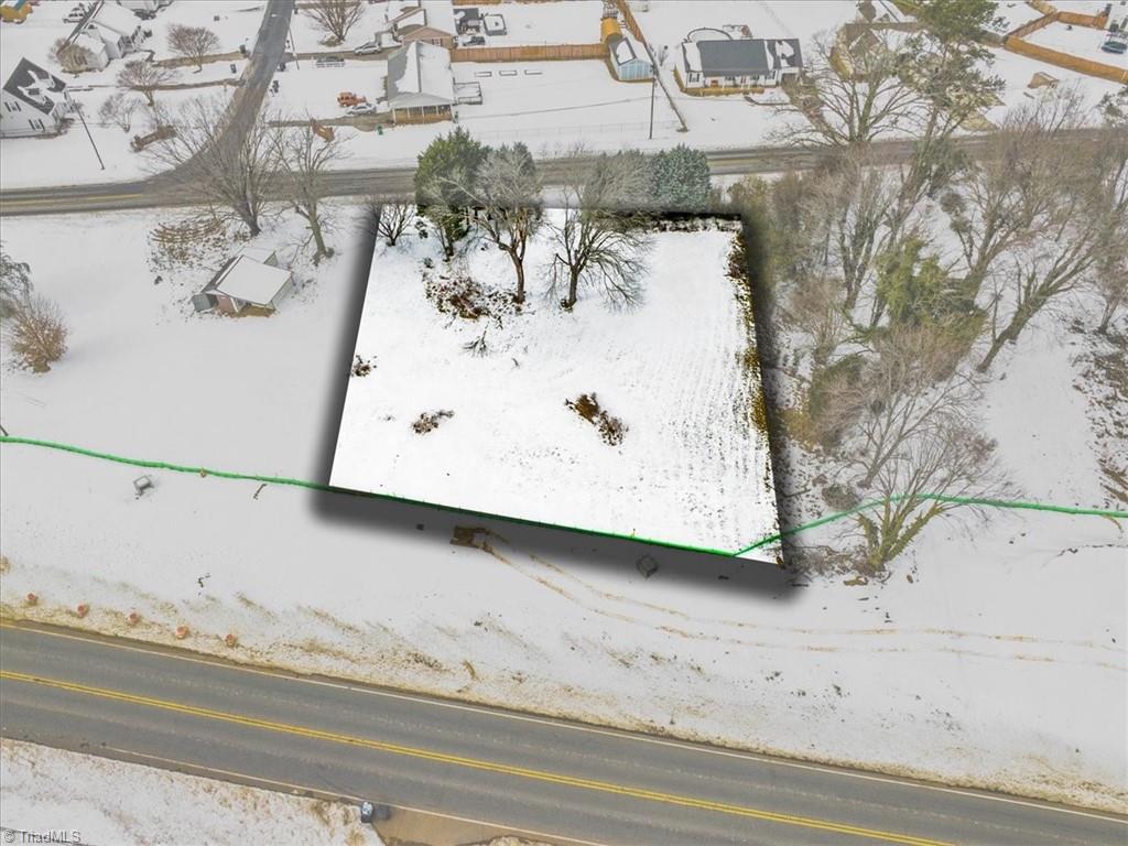 4235 Reidsville Road Winston-Salem, NC 27101 - Photo 3 of 23