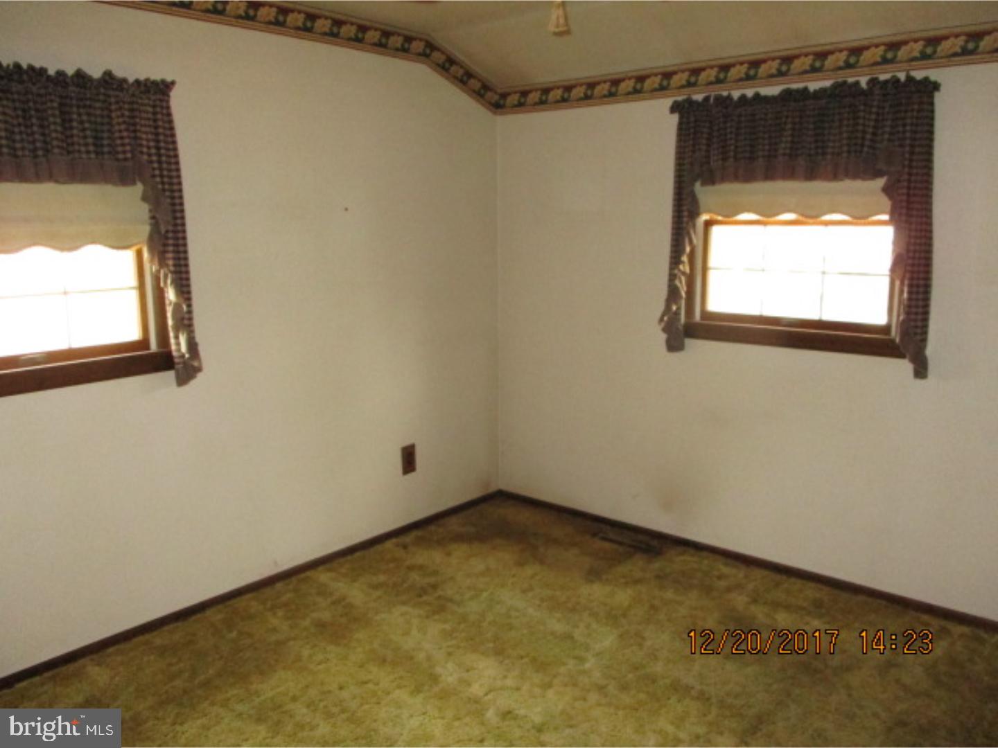 1614 Red Oak Road Williamstown, NJ 08094 - Photo 4 of 16 Gallery Image 4