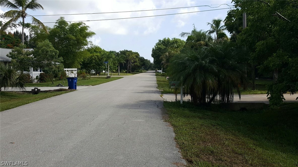 12240 Dolphin Road Bokeelia, FL 33922 - Photo 3 of 8 Gallery Image 3