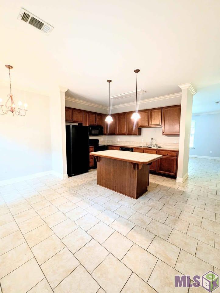 10600 Lakes Boulevard Baton Rouge, LA 70810 - Photo 3 of 9