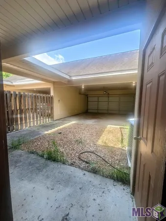 $1,450 | 10600 Lakes Boulevard, Baton Rouge, LA 70810