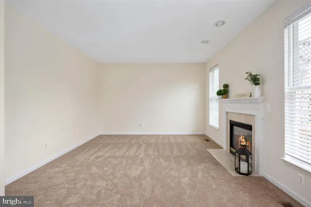 $3,100 | 6 Riggs Road, Fredericksburg, VA 22405