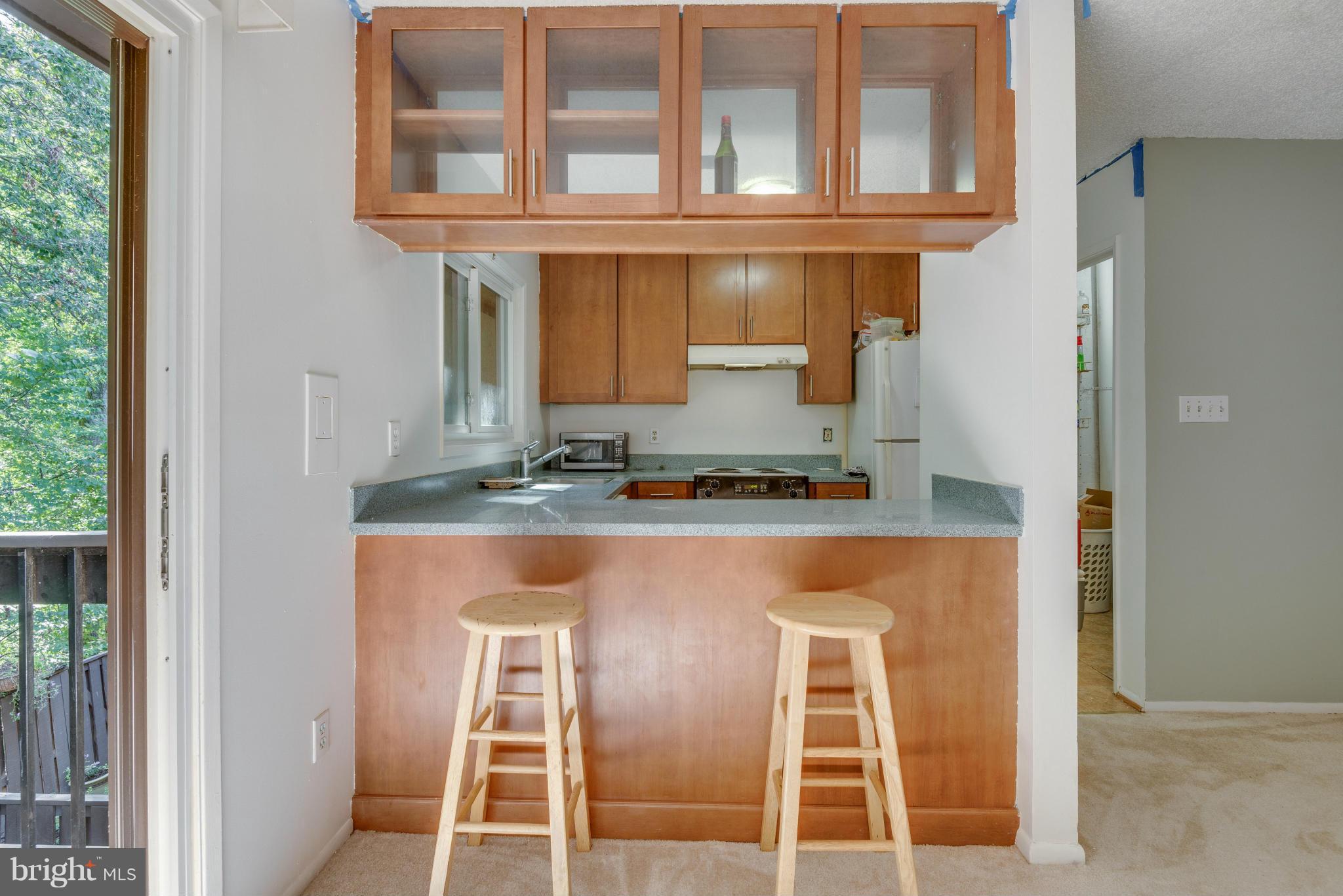 2190 Cartwright Place Reston, VA 20191 - Photo 12 of 29 Kitchen