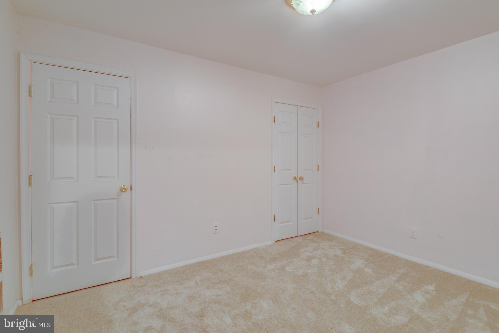 2190 Cartwright Place Reston, VA 20191 - Photo 26 of 29 Bedroom 3