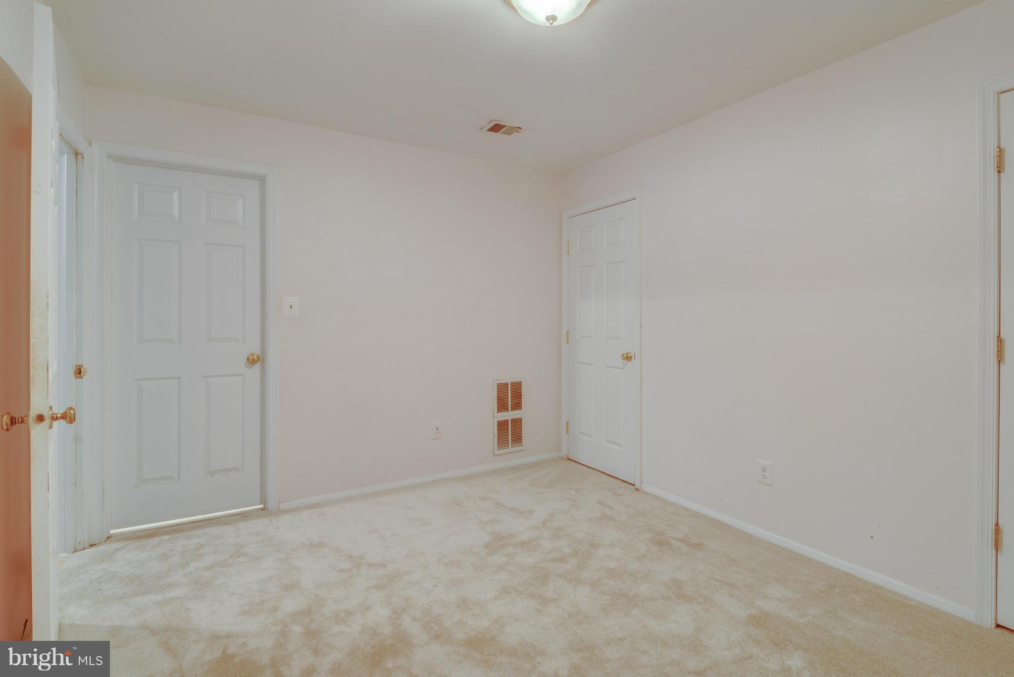 2190 Cartwright Place Reston, VA 20191 - Photo 27 of 29 Bedroom 3