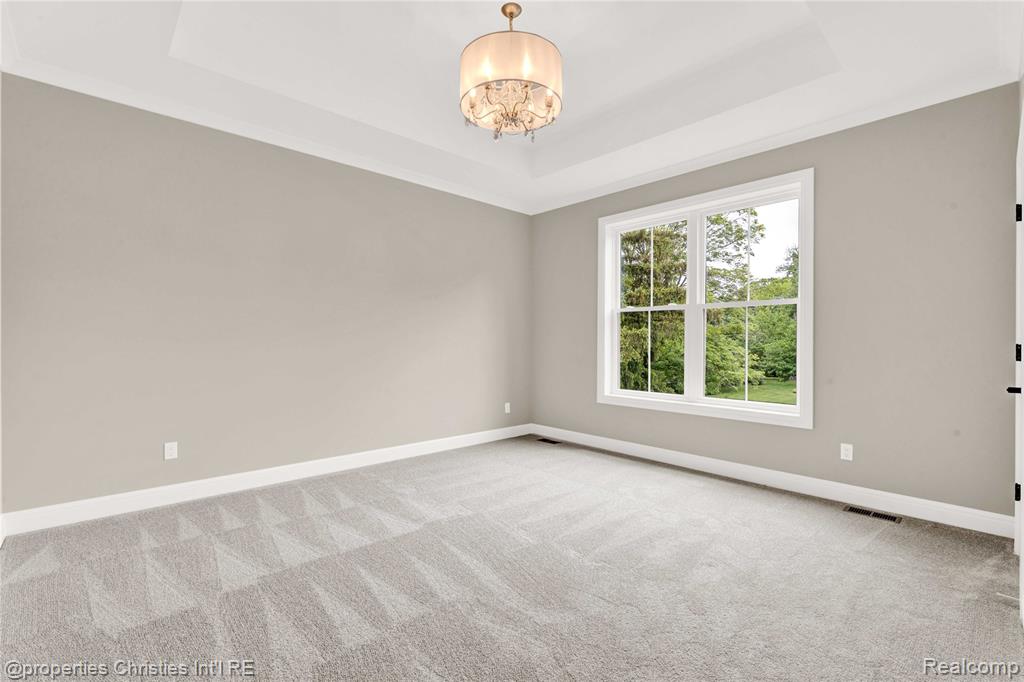 19138 Riverside Drive Beverly Hills, MI 48025 - Photo 46 of 73