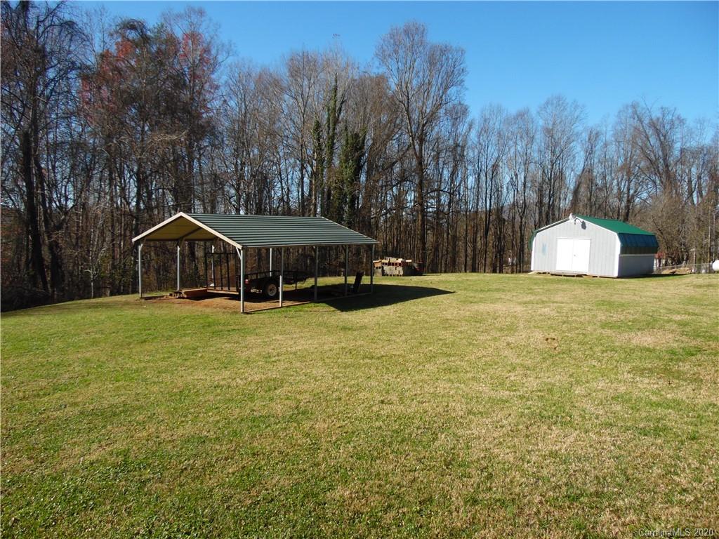 631 Reservoir Road Marion, NC 28752 - Photo 3 of 29 Gallery Image 3