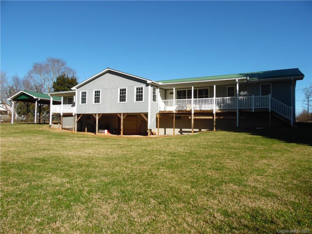 631 Reservoir Road Marion, NC 28752 - Photo 4 of 29 Gallery Image 4