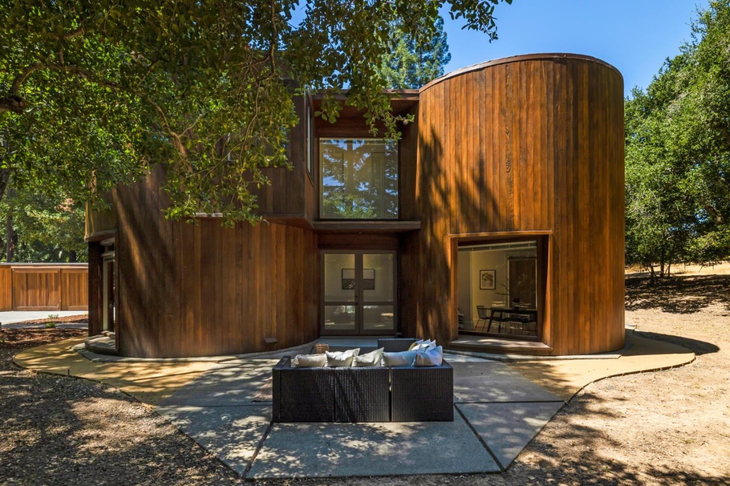 3364 Woodside Road Woodside, CA 94062 - Photo 5 of 48 a view of a two tub of the house