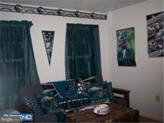 158 Quiet Road Sicklerville, NJ 08081 - Photo 4 of 12 Gallery Image 4