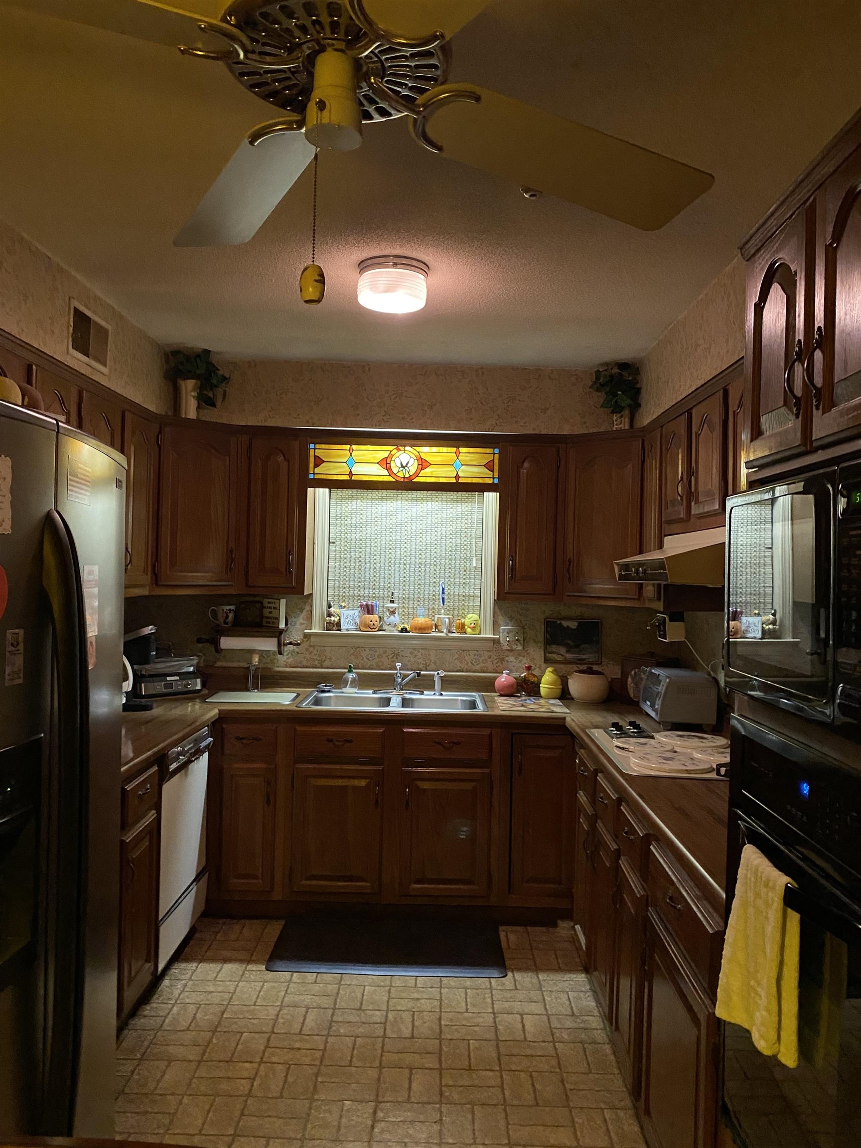 3420 South Mendenhall Road Memphis, TN 38115 - Photo 5 of 11 Gallery Image 5
